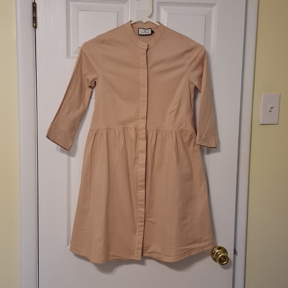 Tuckernuck sz S, Royal shirt dress in beige/sand poplin 100% cotton.